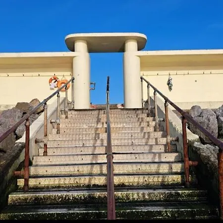 Coastal דבלין